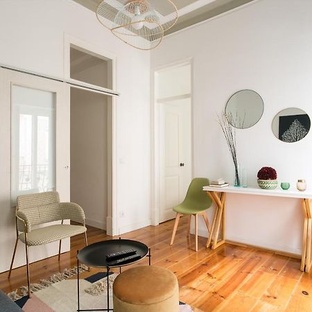 The Graceful Escape Apartment Lisbon Bagian luar foto