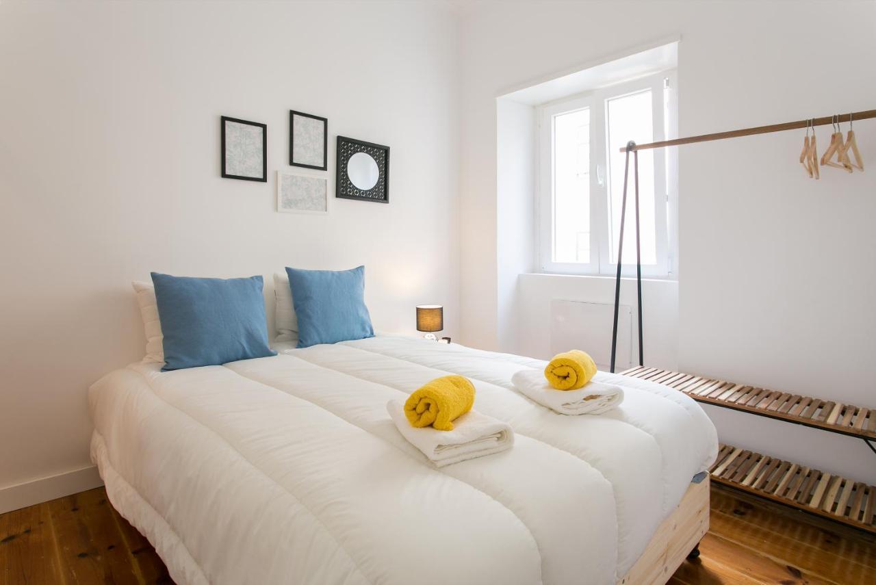 The Graceful Escape Apartment Lisbon Bagian luar foto