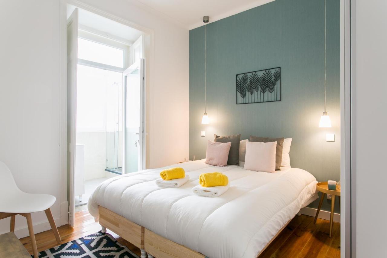 The Graceful Escape Apartment Lisbon Bagian luar foto